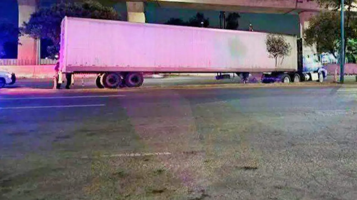 TRAILER BALEADO TLALNEPANTLA1